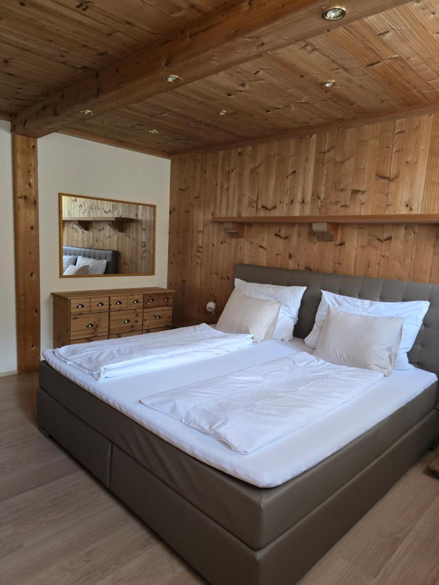 ניוסטיפט אים סטובאיטל Landhaus Knoflach מראה חיצוני תמונה